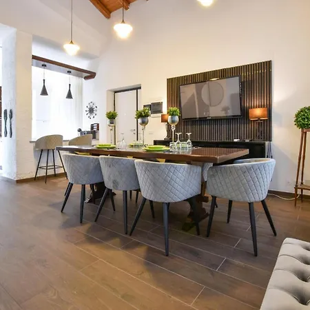 Holiday home Beautiful In Trecastagni